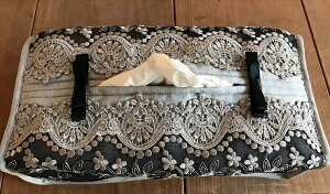 ティッシュボックスカバー chic vivienne シックビビアン ティッシュケース ティッシュカバー 布 黒 ブラック 花柄 刺繍 ギュピールレース