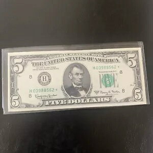 1963 �N $5 �X�^�[���� - UCIRCULATED - �V���A���ԍ����Ⴂ �Z���g���C�X