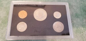 1983�N �V���o�[�v���[�t�Z�b�g �č������ǃI���W�i���v���X�`�b�N - *�ʐ^�ƑS�������ł�