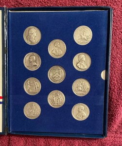 �A�����J������ �u�A�����J�ŏ��̃��_���v�R���N�V����-�ʐ^�� L @ @ K ! #6864-