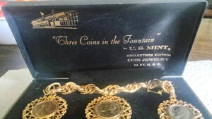 �A�����J�����ǃR���N�^�[�Y�G�f�B�V�����uThree Coins In The Fountain�v14KT HGE