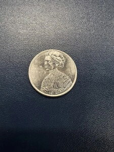 2023 Jovita Idar �N�H�[�^�[ - In Cod We Trust �̌�A - ���ɂ��ꂢ!