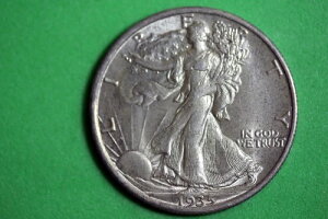 Estate Find 1935 - �������R�̏��_�n�[�t�h��! #J29747-