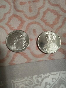 �uTwo Jovita Idar Quarter 2023 P �~���g�G���[�R�C���uIn Cod We Trust�v-