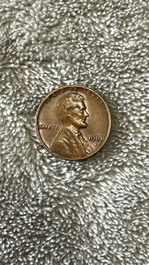 1968�N D �����J�[���L�O�ٖ����y�j�[�A�����蕡���G���[�R�C��