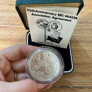 1990�N �}���^����20���N�L�O EEC LM 5 �V���o�[ �v���[�t�R�C�� �{�b�N�X���ؖ���