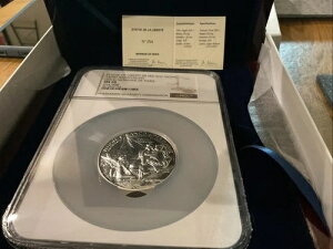 2016 MS 70 �p�������� ���R�̏��_�� 5�I���X �V���o�[���_���{�b�N�X NGC
