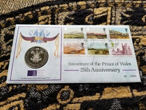 �p�������̕\�� - �v�����X�E�I�u�E�E�F�[���Y���C�� 25���N Q1