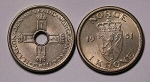 1951 �m���E�F�[ 1 �N���[�l �R�C�� (2) �z�[�R�� VII KM# 385 & 397 gEF/AU
