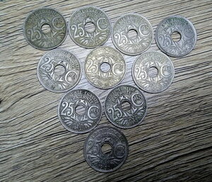 �t�����X - 1920 - 1933 - 25 �T���^�C�� - ���m�O���� R F - 10 �R�C�� ���b�g