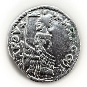 �C�^���A�̏B �x�l�`�A - �\���f�B�[�m �}���R �R���i�[�� 1365-1368 AR 0.55gr BE12