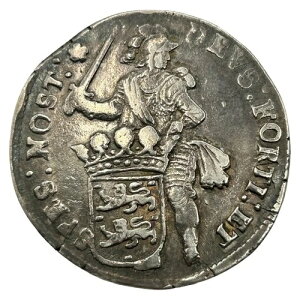 1686 �I�����_���t���[�X�����g�B - �_�[���_�[ 30 �X�^�C���@�[�X - �E�����̃i�C�g