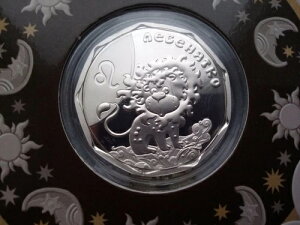 �E�N���C�i�A2 UAH 2014�N�A��݁F���q���i�����q���j - �q���̐���