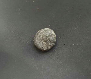 h423# �I���O310�N����282�N�ɂ����ăy���K�����Ŕ��s���ꂽ�A�����̃M���V���s�s���s�̏��^����