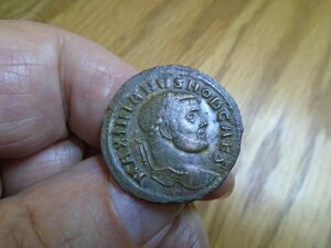 �C���y���A�� ���[�} �K�����E�X 293-311 AD AE Follis RiC.20a4a (9.6 gm) �w���N���A �~���g