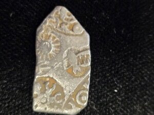 �}�E�����鍑 ND �I���O270�`175�N �J���V���p�i��� ��348 ~ ���̃R�C�����󂯎�� ~