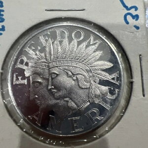 ���R�̃A�����J�̏� �C���f�B�A���w�b�h / �S�u���N�g�C�[�O���v���M�� �A���~�j�E����