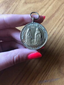 �J���ґg���̃��_���̑��ՁA�T���^�i�A�T���E�W�����A�i�A�W���[�W�A