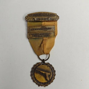 ADA �W���J�[�E���r���\�� 1950 .22 �i�V���i���R�[�X �V���[�v�V���[�^�[ �N���X2�� �A���e�B�[�N���^��