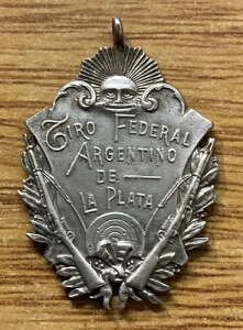 *�A�M�ˌ����v���^���1900�N�㍠�A���[���`���̃��_���x���K���o�E���b�V