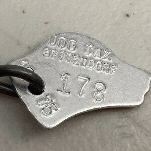 1975�N�� ���B���e�[�W �x�b�e���h���t �A�C�I���B �h�b�O�^�O �[�ŋ��� - �x�� 178