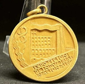 S. Pose�� - �E���O�A�C 1928�N �Y�Ɣ����� ���ƃA�[���f�R�f�U�C�����_��