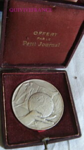 Med11820 - ���_�� �U�E���g���E�W���[�i�� - FFA���㋣�Z 83m�n�[�h�� 1926