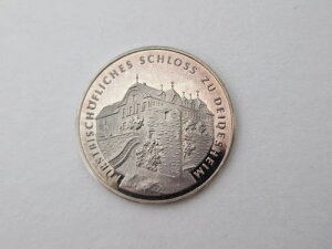 �h�C�c���⃁�_�� - FURSTBISCHOFLICHES SCHLOSS ZU DEIDESHEIM