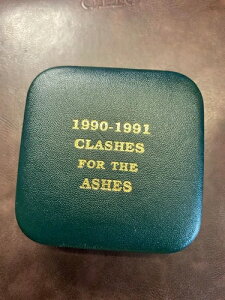 �v���[�t CLASHES FOR THE ASHES 1990-1991 ��^�����b�L���_�� 38mm �P�[�X�t��