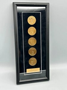 ���C�^�O�\���v���O���� 2001 �` 2002 �N�哝�̋��F���_�����z������܂����B