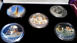 �A�|��11���F���v�� 1969�N ���ʒ������ʂ������ŏ��̉F����s�m��������̃��_��5��