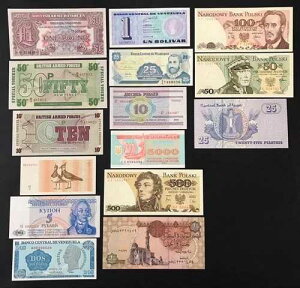 39���̎��������E���ŗ��ʂ��Ă��邪�AAA LOTTO 1777�̃v���t�B�b�N�X���t���Ă���B