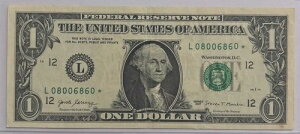 Billete De 1 D?lar A?o 2017 Con Estrella Serie- L 08006860 * �p�� �R���N�V�����B