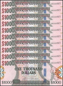 �A�i�K�C 1000�h�� 2019�N ND P-38c UNC X 10��-