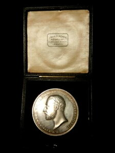 1903�N �����h���H�ȑ�w �d�M����1���܁A52mm�A��AAU�A�P�[�X�t��