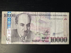 �A�����j�A���� 10000�h���� 2012�N ����