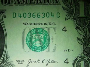 2021�N�V���[�Y 1�h���~���[/���s�[�^�[�m�[�g D40366304C