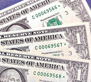 3�A���� + ��S/N (C000�c) US $1 2001 C(�t�B���f���t�B�A) Unc** ����