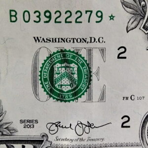 FW �d���V���A���ԍ� STAR Note B 03922279 �� 1�h�� $1 �����G���[ 2013