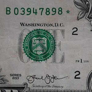 FW �d���V���A���ԍ� STAR Note B 03947898 �� 1�h�� $1 �����G���[ 2013
