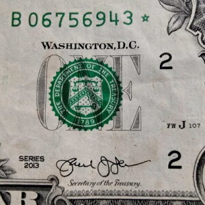 FW �d���V���A���ԍ� STAR Note B 06756943 �� 1�h�� $1 �����G���[ 2013