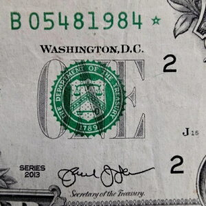 DC �d���V���A���ԍ� STAR Note B 05481984 �� 1�h�� $1 �����G���[ 2013