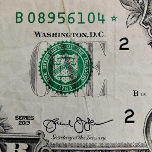 DC �d���V���A���ԍ� STAR Note B 08956104 �� 1�h�� $1 �����G���[ 2013