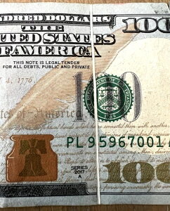 �����炭�B��̃J���[�����ꂽ$100�K�^�[�t�H�[���hERROR�V���[�Y2017A Heritage�Ɍf�ڂ���Ă��Ȃ�