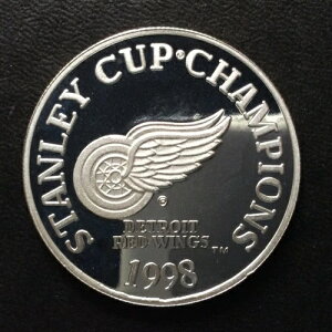 1998 �G���o�C���~���g NHL ���b�h�E�B���O�X �X�^�����[�J�b�v �`�����s�I�� �V���o�[���E���h A5142