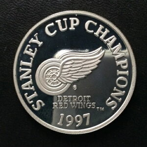 1997 �G���o�C���~���g NHL ���b�h�E�B���O�X �X�^�����[�J�b�v �`�����s�I�� �V���o�[���E���h A5141