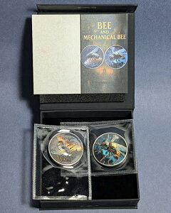 2025 Truth Guard 2 x 1�I���X �V���o�[ - Bee & Mechanical Bee UHR OGP COA - �݌ɂ���