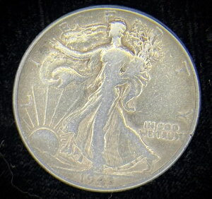 1943-P �E�H�[�L���O ���o�e�B �n�[�t �h�� �R�C�� �V���o�[ 90% G/F ����� ������!