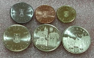 ���[�}�j�A ���c�t�����V�X�R�E�t�F���f�B�i���h ���b�g�Z�b�g 1 �o�� 5 10 50 �o�� 2019 �R�C�� ���[�}�j�A