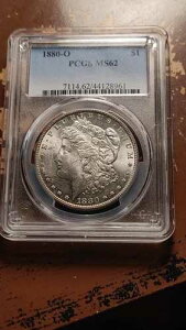 1880�N O �����K����� $1 PCGS MS62 �u���X�g�z���C�g�r���[�e�B�[ 2094